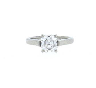 Tiffany & Co Platinum 1.03ctVVS1 H Diamond: Ring size 4 1/4, set with 1.03ct rectangular diamond VVS1/H. Marked Tiffany & Co,1.03ct,pt950,18757753,. Weight - 4.2 grams. Comes with Tiffany & Co diamond cert. and replacement valuation fro