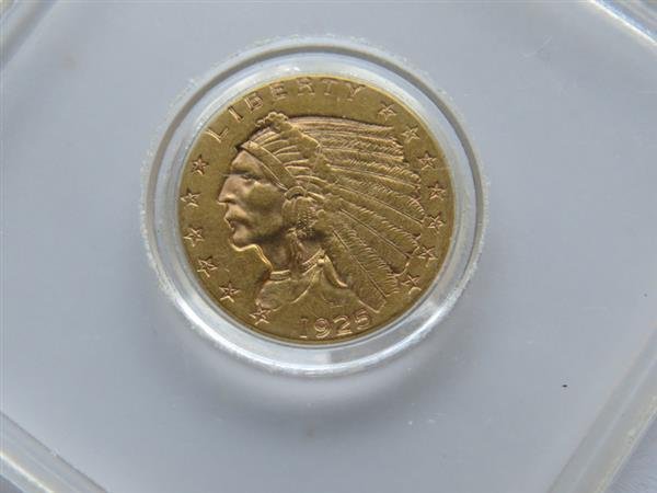 1925 D Indian Head 2.5 Dollars Gold Coin (1 of 2)