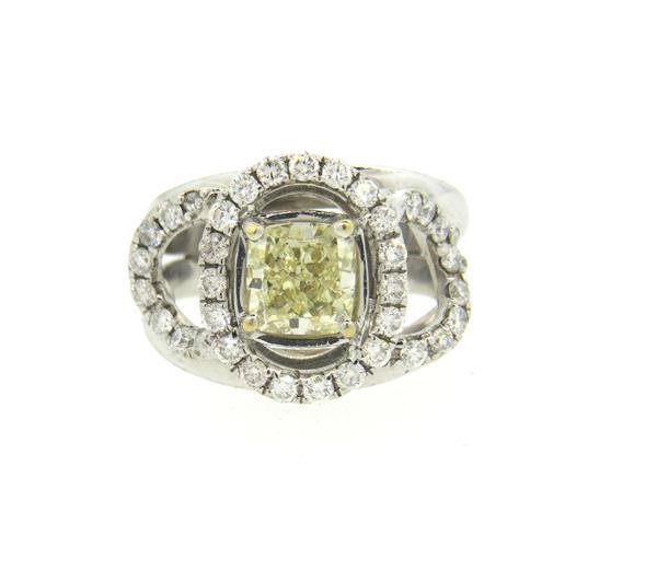 18K Gold Fancy Yellow  Diamond Ring (1 of 5)