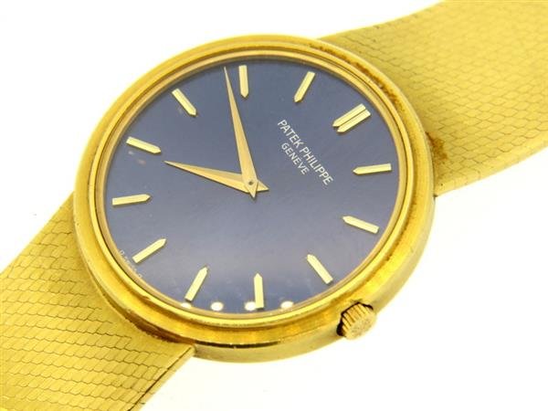 Patek Philippe Calatrava Blue  Dial 18k Gold Watch ref (1 of 10)