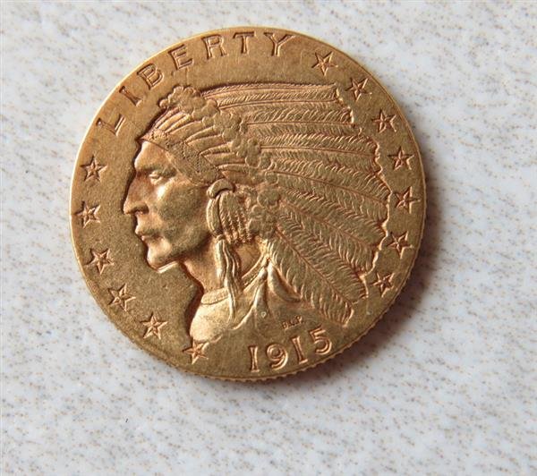 1915 Indian Head 2.5 Dollar Gold US Coin (1 of 2)