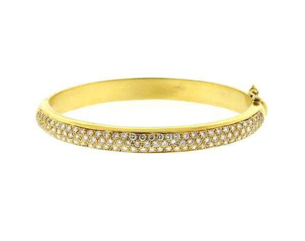18k Gold Diamond Bangle Bracelet (1 of 5)