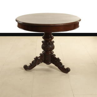 TABLE: Round table of mahogany wood, H cm 80, diam. cm 92, France XIX century