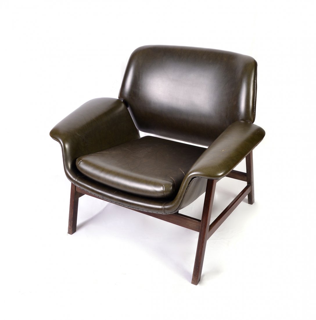 Frattini Gianfranco: Armchair model "849" with structure of wood and padding of foam covered by green skai, produced by Figli di Amedeo Cassina, Meda, Italy, 29,13x32,28x27 in, bibliography: G. Gramigna, Designe italiano