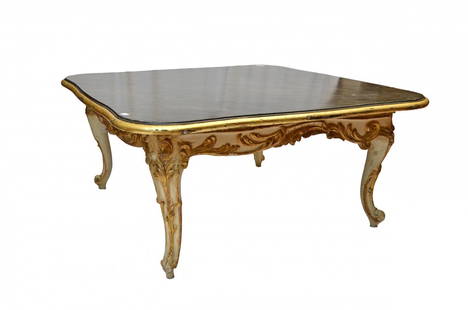 Small table: Coffee table of lacquered wood, colour cream and gold, with vegetable garnishes, Luigi XV style, cm 41x90x90
