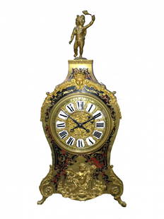Pendulum clock: Pendulum clock, Boulle case with golden bronze decorations, with 8 days of charge and with bell for hours and half hours, France, XIX century, H cm 49