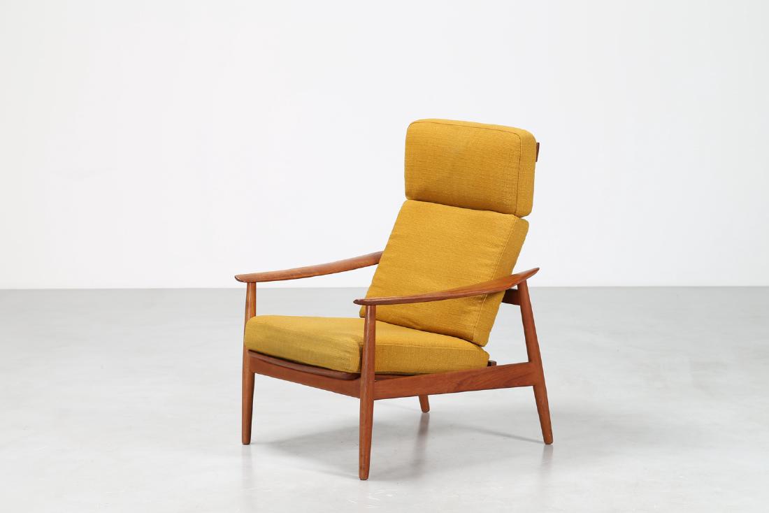 ARNE VODDER Poltrona relax reclinabile, in teak e: VODDER ARNE Poltrona relax reclinabile, in teak e tessuto originale, Mod. 164 per Francia & Son, Danimarca anni '60.. . Cm 78,00 x 95,00 x 80,00.