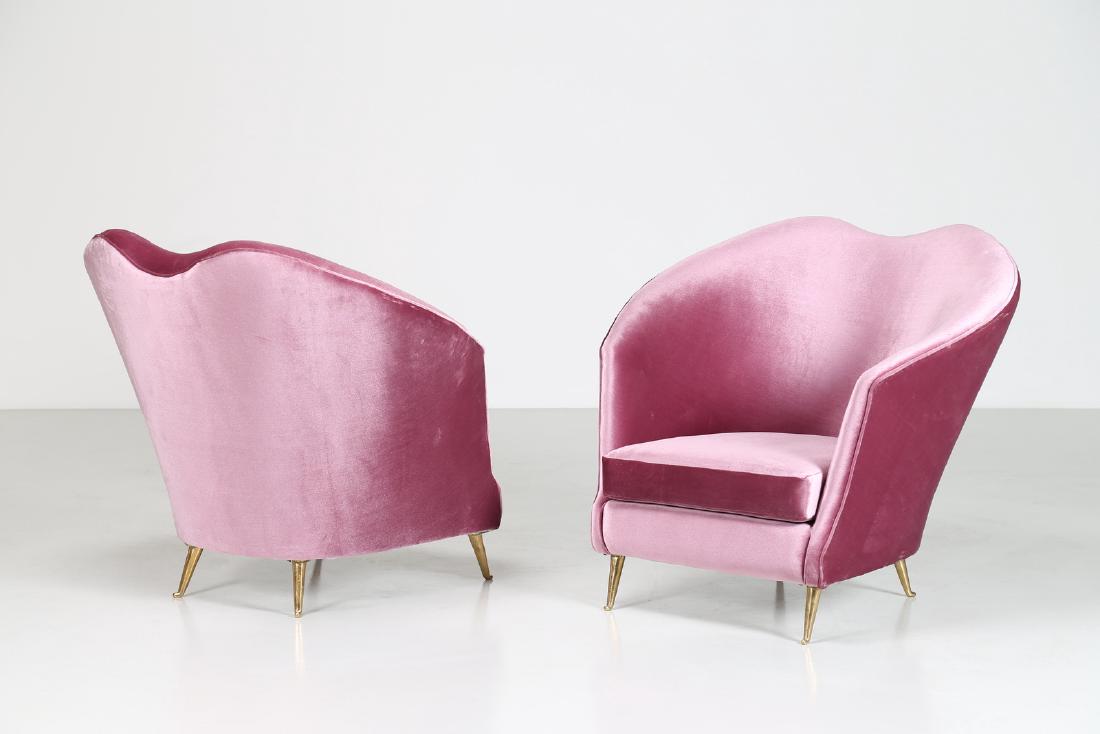 CESARE LACCA Attrib. Pair of wood armchairs with brass (1 of 6)