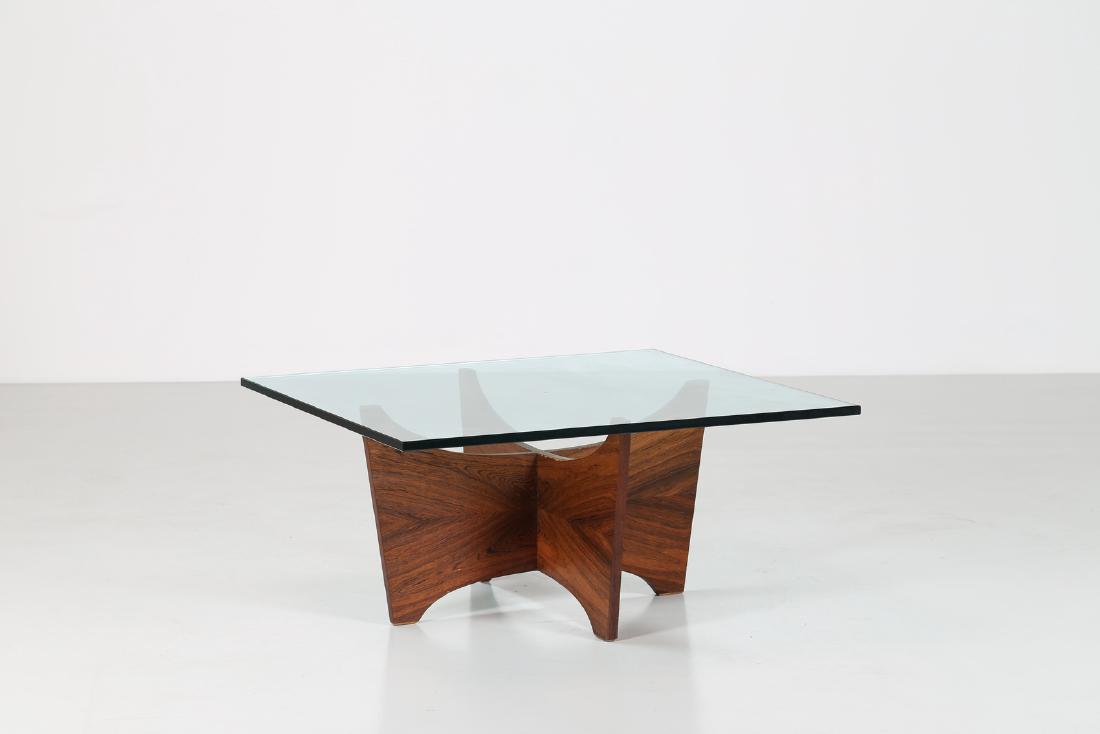 POUL CADOVIUS Tavolino in palissandro con piano in: CADOVIUS POUL Tavolino in palissandro con piano in cristallo. -. Cm 92,00 x 46,00 x 92,00.