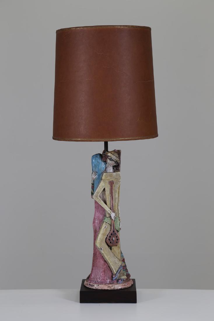 Lampada da tavolo in ceramica, con base in legno. M. (1 of 6)
