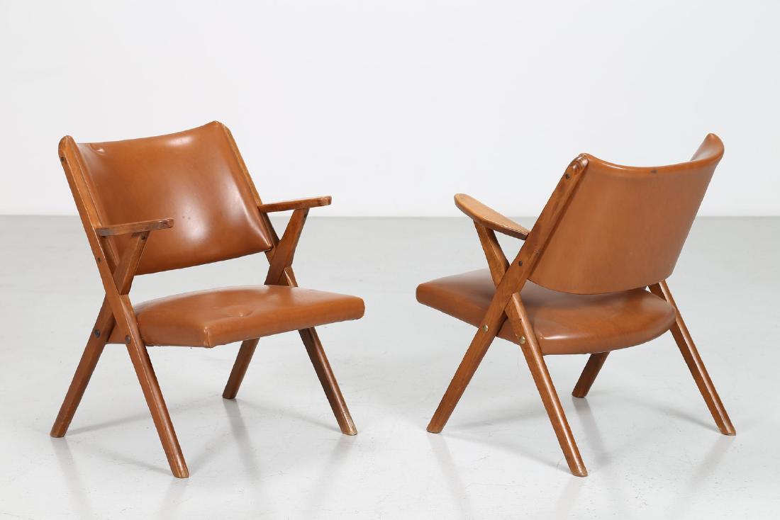 MOBILI DAL VERA Coppia di poltroncine, anni 60. (1 of 8)