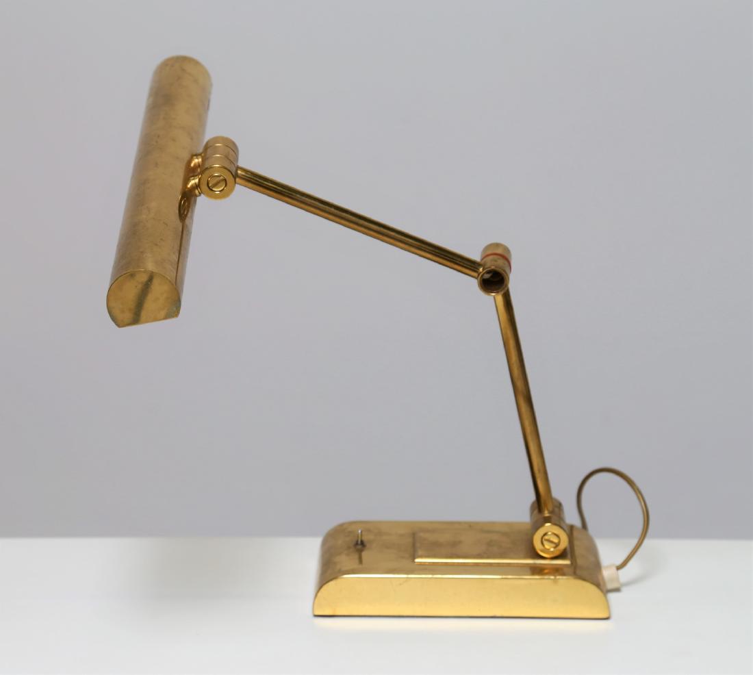 MANIFATTURA ITALIANA  Table lamp. (1 of 5)