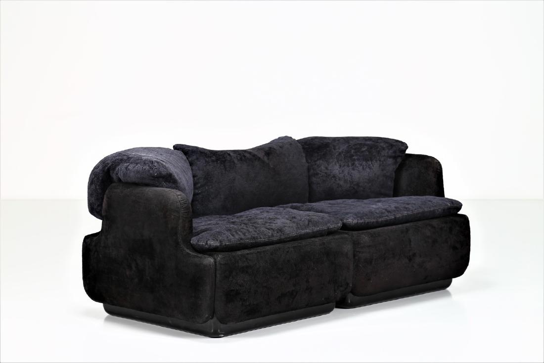 ALBERTO ROSSELLI Sofa. (1 of 7)