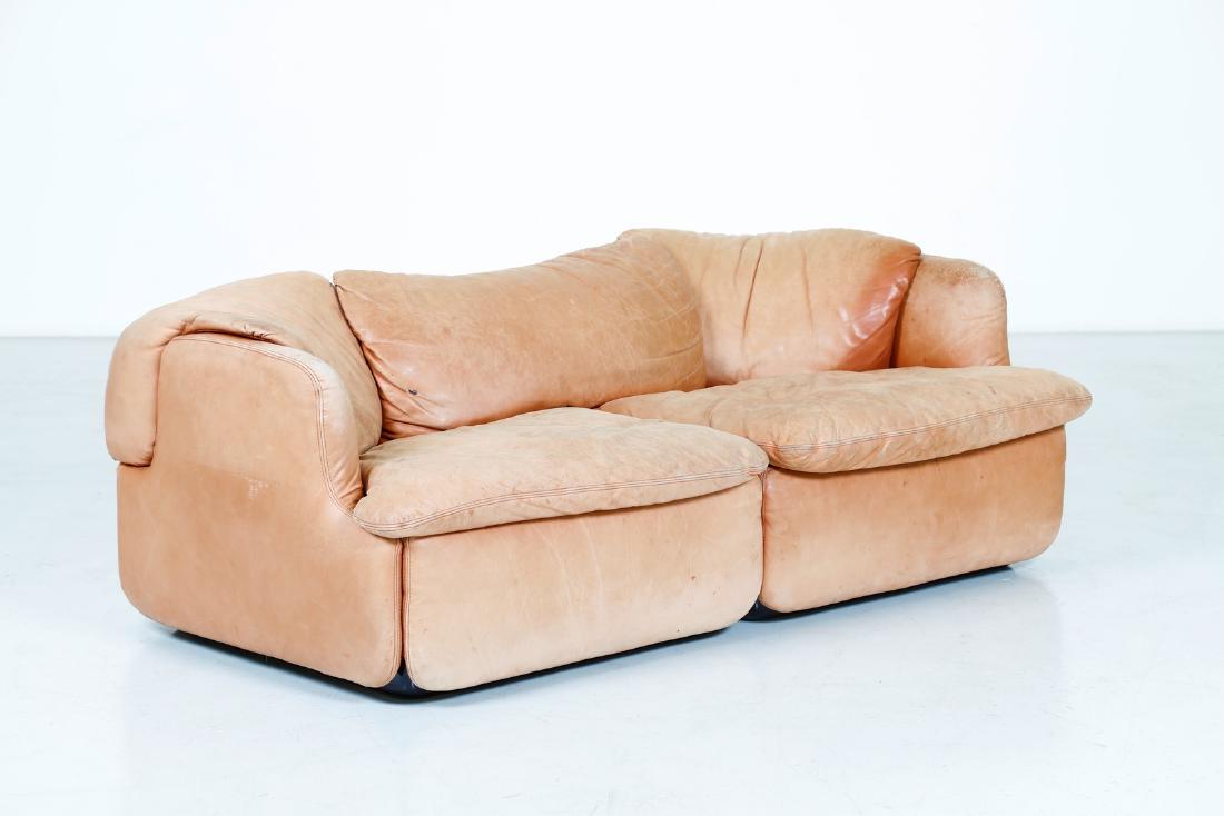 ALBERTO ROSSELLI Sofa. (1 of 8)