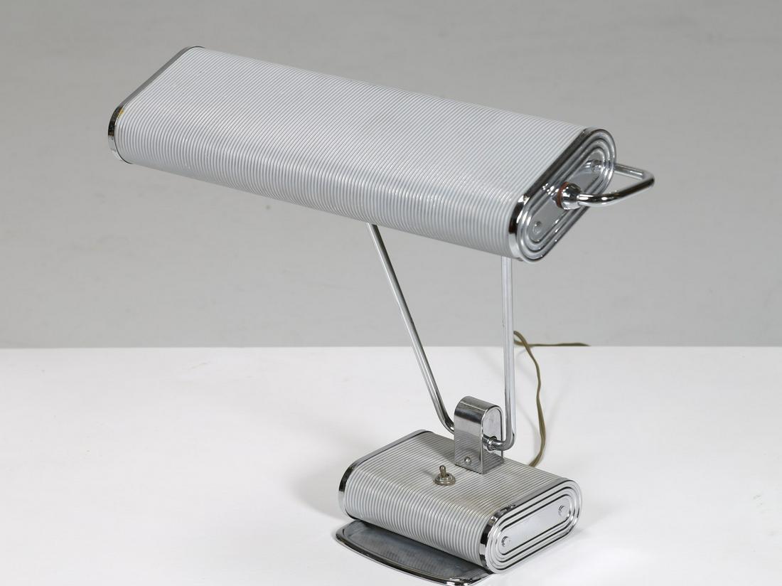 EILEEN GRAY Table lamp. (1 of 6)