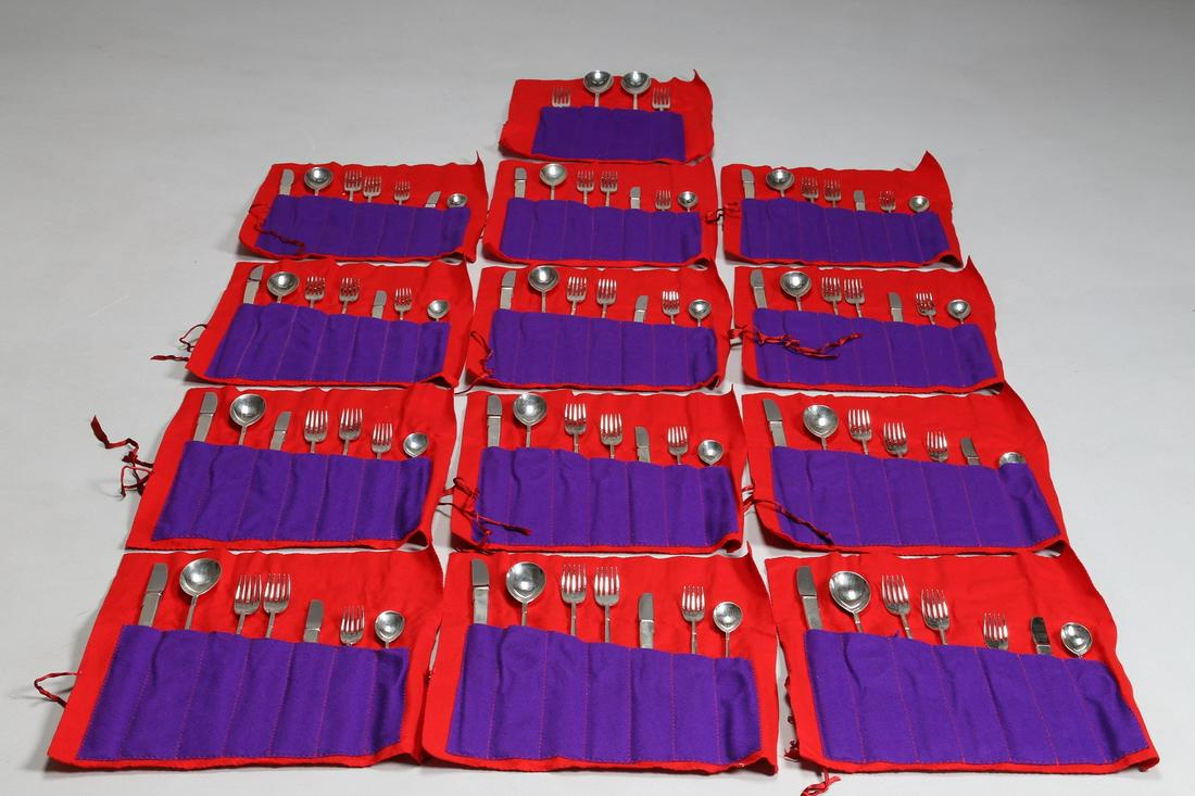 CARLO SCARPA Cutlery service. (1 of 3)