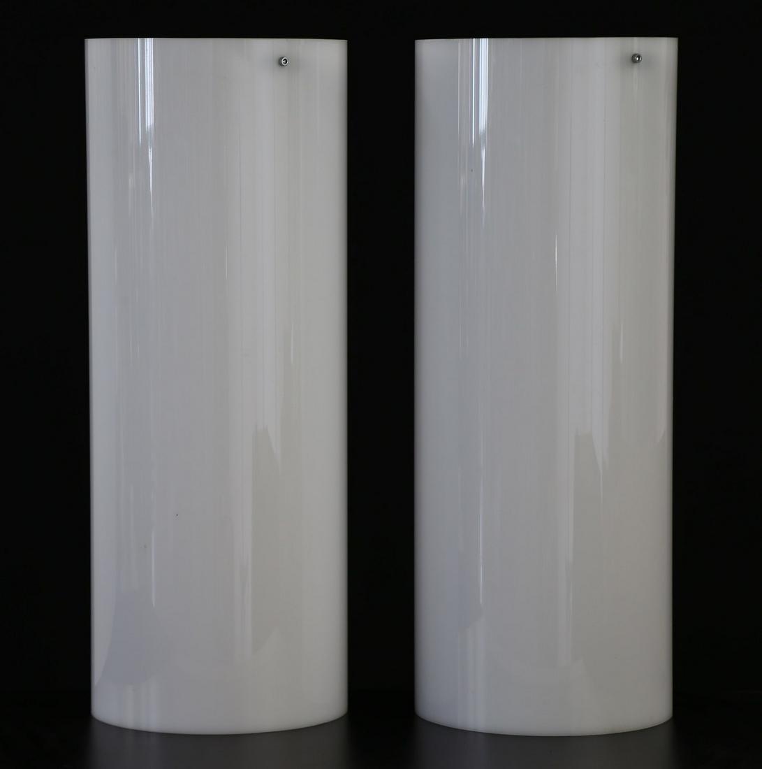 MANIFATTURA ITALIANA  Pair of hanging lights. (1 of 2)