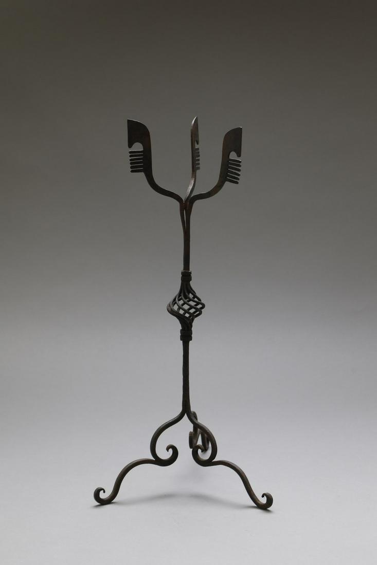 UMBERTO BELLOTTO Tree with gondolier elements, Venice: Tree with gondolier elements, Venice 1910s. Wrought iron. Cm 26,00 x 47,00 x 26,00.