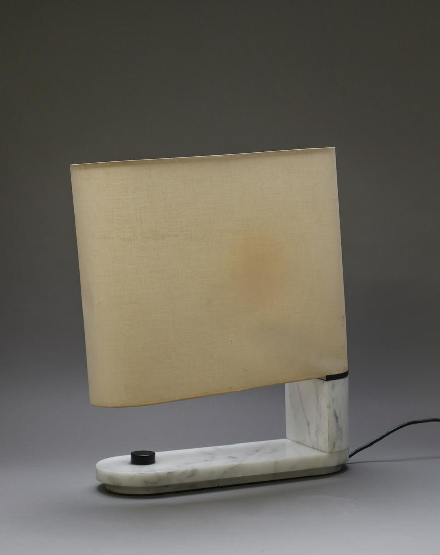 DANILO (1925) & CORRADO (1936) AROLDI Stilnovo table: Stilnovo table lamp, 60s. Marble, metal and fabric.. Cm 41,00 x 52,50 x 15,00. Manufacturing label. 1156