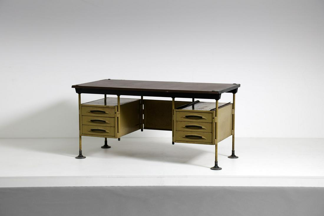 STUDIO BBPR Spazio Modernista series writing desk,: Spazio Modernista series writing desk, 70s. Plastic and painted metal material.. Cm 158,00 x 77,00 x 80,00. 1347