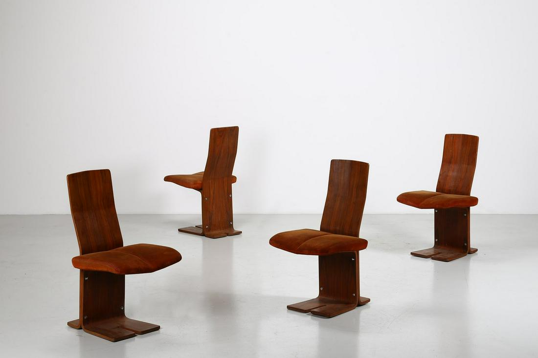 GIORGIO RINALDI Four chairs, Rima production, 70s. (4).: Four chairs, Rima production, 70s. (4). Rosewood and fabric.. Cm 50,00 x 90,00 x 67,00. Manufacturing brand.