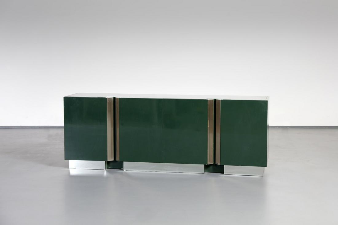 BARBARA DISSETTE Mario Sabot sideboard, 70s.: Mario Sabot sideboard, 70s. Lacquered wood and mirrored glass.. Cm 206,00 x 70,00 x 40,00.