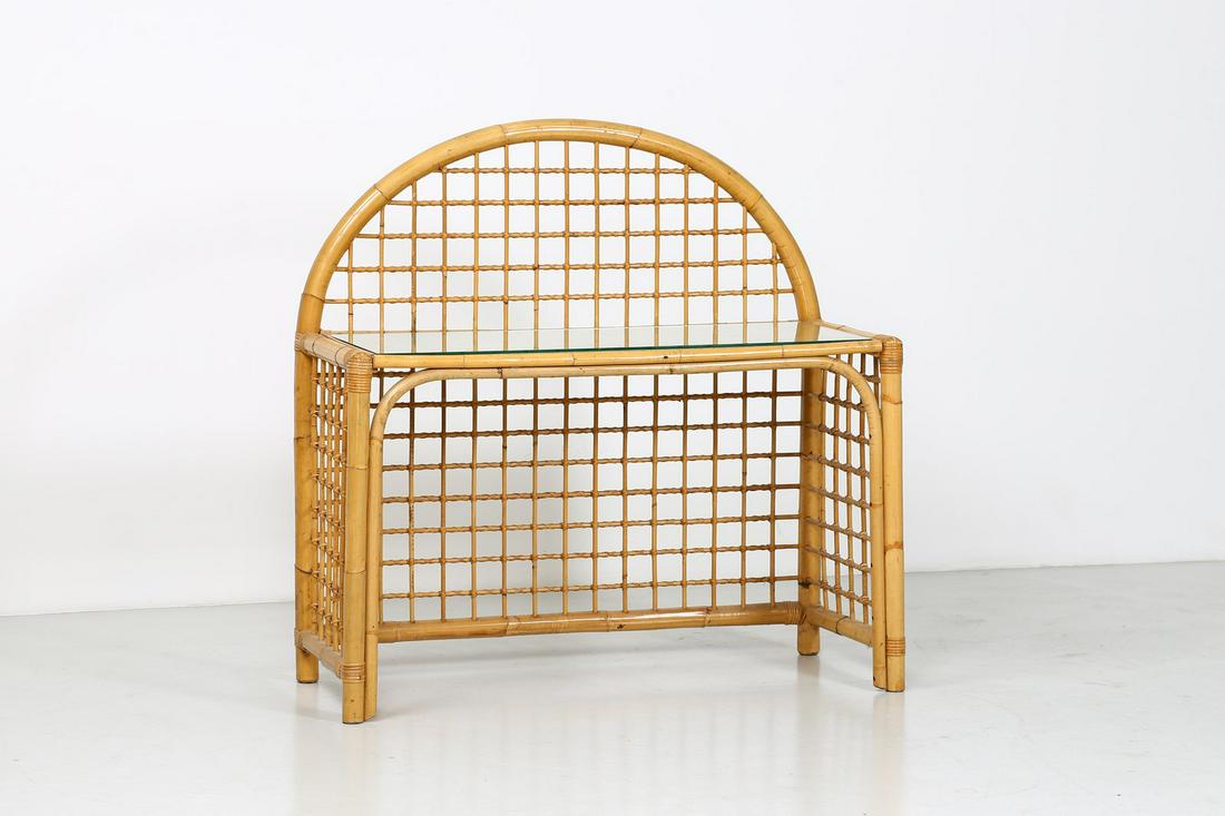 MANIFATTURA ITALIANA Console, 70s.: ITALIAN WORK Console, 70s. India cane and cut crystal.. Cm 110,00 x 110,00 x 46,00.