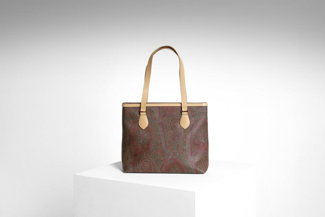 ETRO Shopping bag.: Shopping bag. . Cm 26,00 x 31,50 x 10,50. Fancy cashmere fabric made waterproof, with dustbag and control code.
