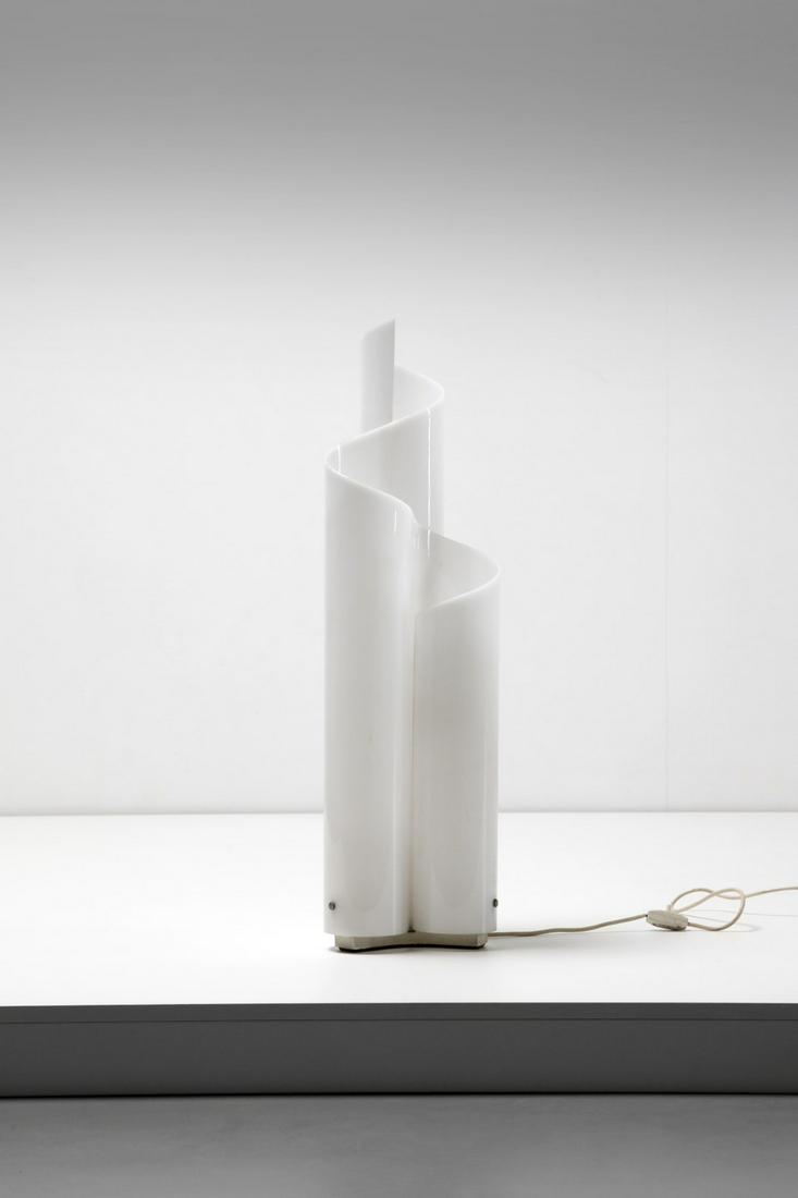 VICO MAGISTRETTI Mezzachimera table lamp, Artemide (1 of 2)
