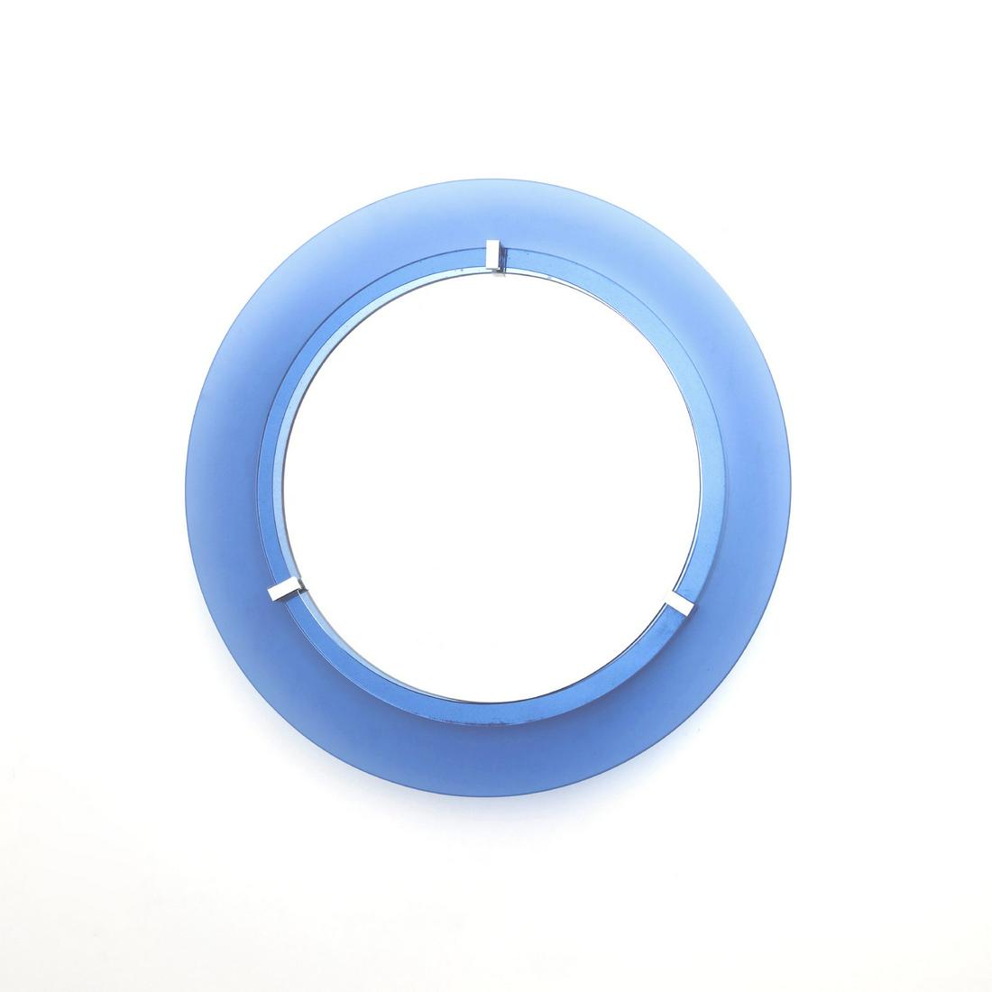 VECA 1970s wall mirror.: 1970s wall mirror. Cut crystal and mirrored crystal.. Cm 70,00 x 70,00.