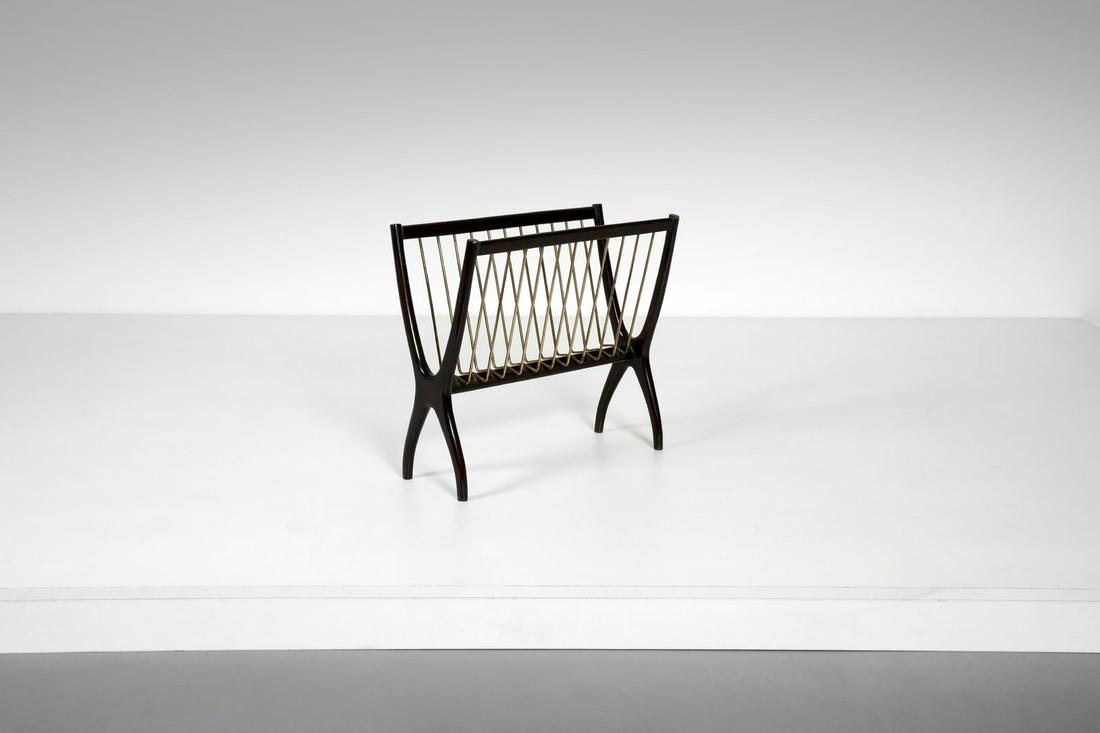 CESARE LACCA 1950s magazine rack. (1 of 3)