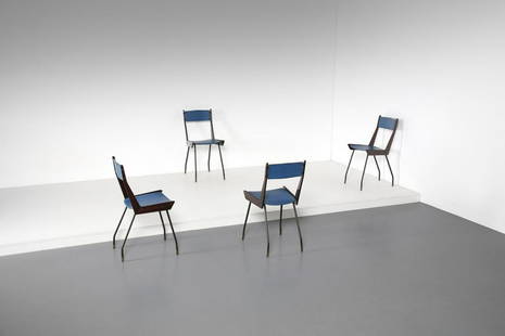 CARLO RATTI Four 1950s chairs.: Four 1950s chairs. Mahogany and padded skai.. Cm 42,00 x 85,00 x 46,00.