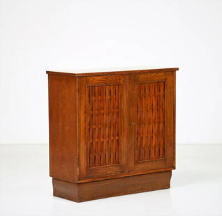 GUGLIELMO PECORINI Sideboard.: Sideboard. Oak.. Cm 105,00 x 101,00 x 41,00. 1930s. Unique piece, part of the furniture of Casa Urbano Zaccagnini, Florence.