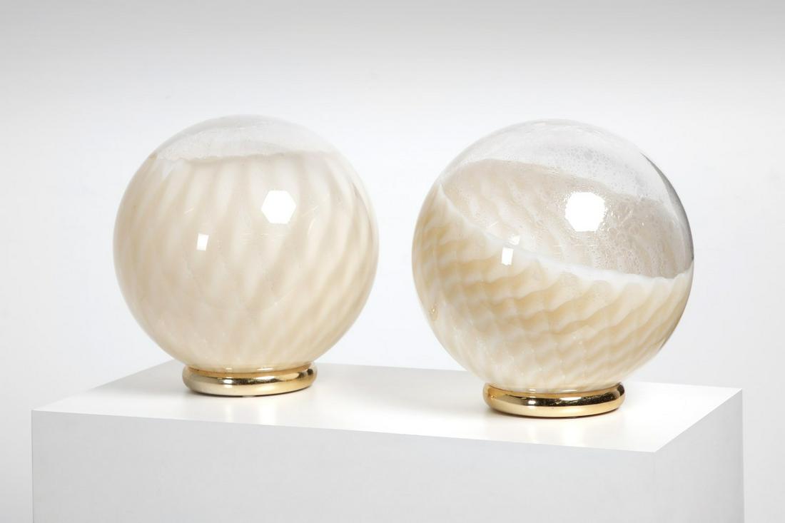 VEART  Pair of table lights. (1 of 3)