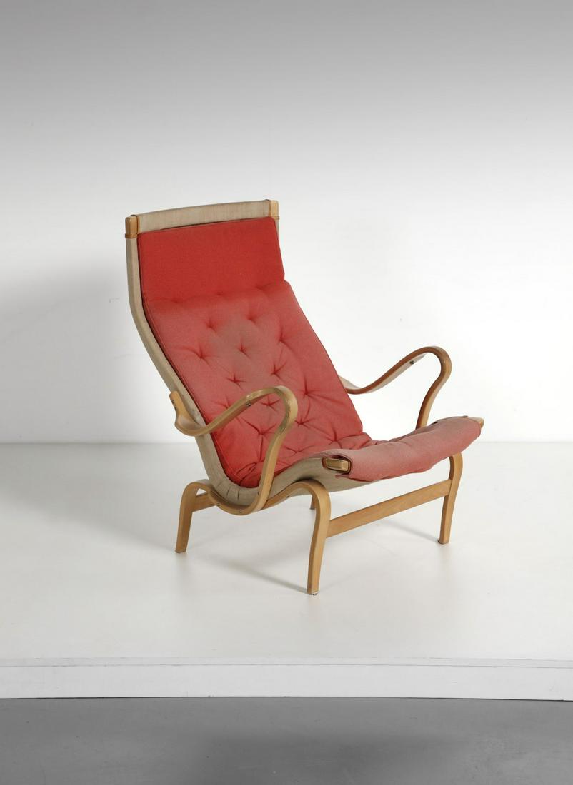 BRUNO MATHSSON Pernilla armchair, Dux production,: Pernilla armchair, Dux production, Sweden. Maple wood and fabric. Cm 76,00 x 98,00 x 70,00. 1960s.