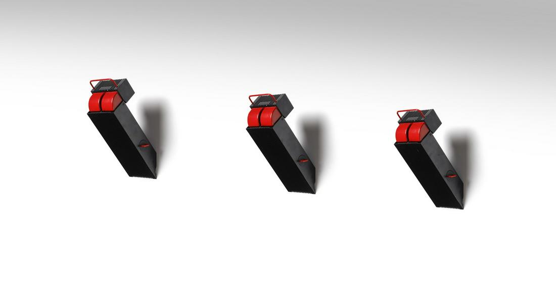 STILNOVO  Three wall lamps. (1 of 4)
