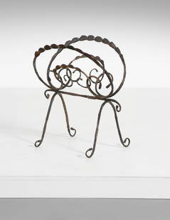 SALVINO MARSURA Magazine rack.: Magazine rack. Wrought iron. Cm 54,00 x 52,00 x 26,00. 1960s.