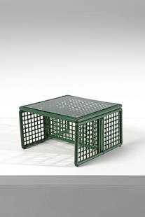 AFRA (1937 -2011) & TOBIA (n. 1935) SCARPA Coffee table for Compagnia della Filippine.: Coffee table for Compagnia della Filippine. Lacquered wood and glass.. Cm 85,00 x 50,00. 1970s.