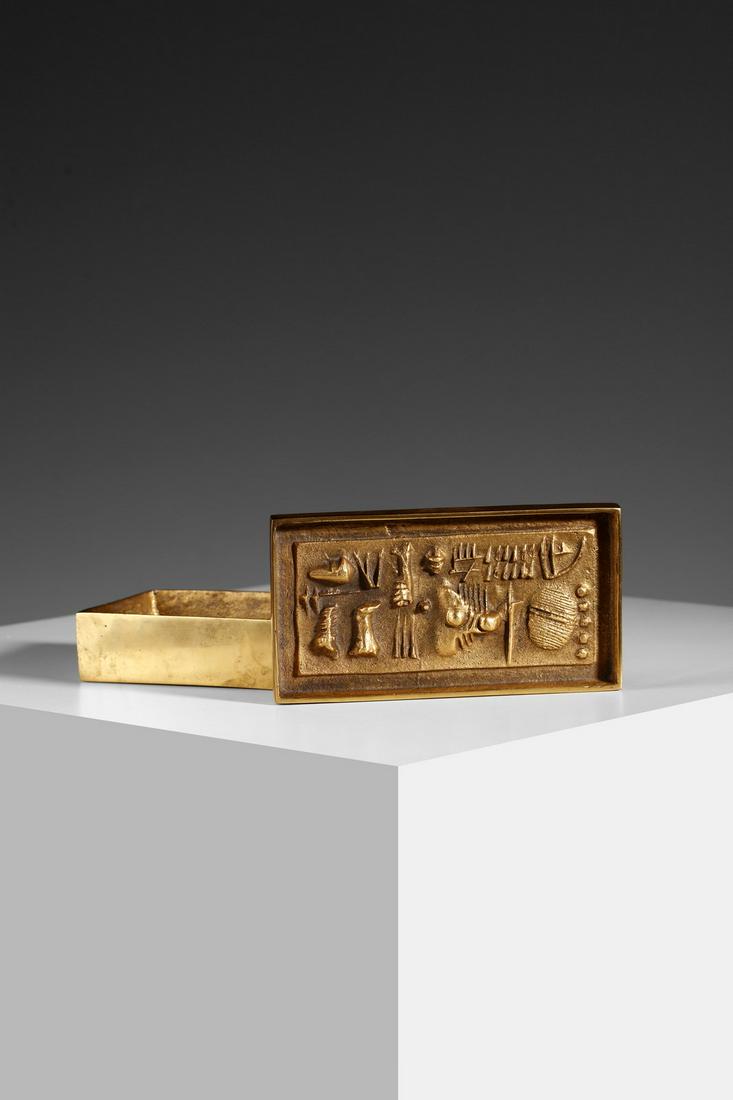 ARNALDO POMODORO Bronze box for Galleria II Sestante. (1 of 5)