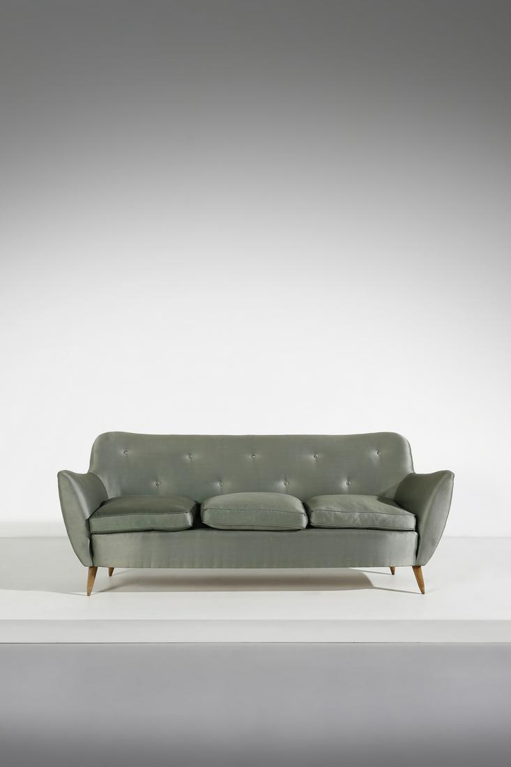 MELCHIORRE BEGA Sofa.: Sofa. Wood and padded fabric.. Cm 198,00 x 70,00 x 76,00. 1950s. 5771