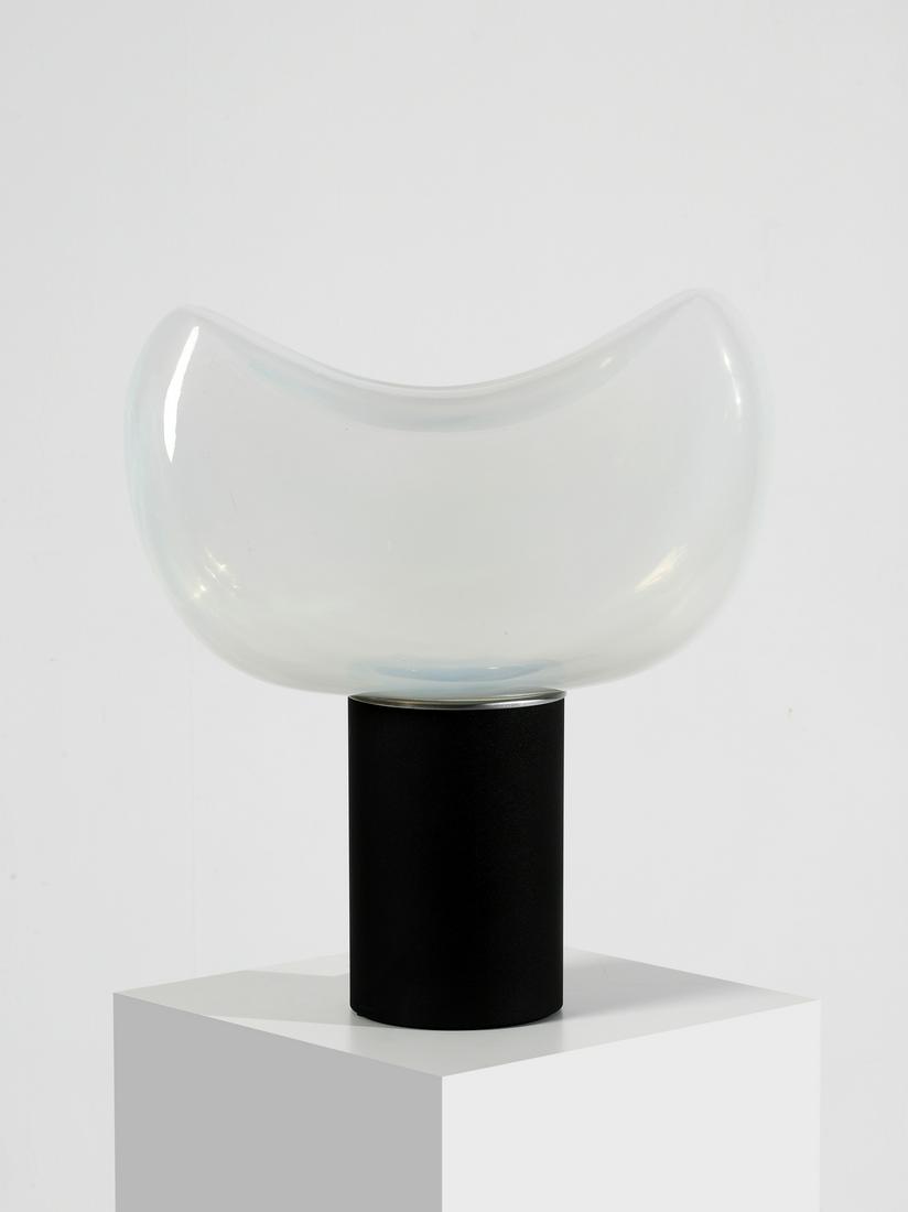 ROBERTO PAMIO e RENATO TOSO  Lampada da tavolo Aghia per Leucos. (1 of 3)