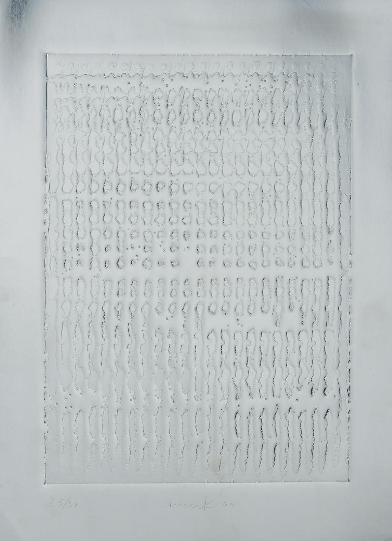 HEINZ MACK Untitled.: Untitled. 1965. Calcography. Cm 24,00 x 31,00. 25/30. Edition, signature and year lower. Plate size: 24x18 cm. Provenance: Lana Collection, Milan. Editions La Quercia, Milan. Small defects.