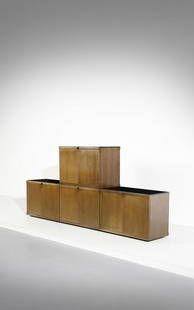 ANGELO MANGIAROTTI 4D modular sideboard for Molteni.: 4D modular sideboard for Molteni. Glass and wood.. Cm 99,00 x 134,00 x 50,00. 1970s. Small sideboard: 69 x 99 x 50 cm