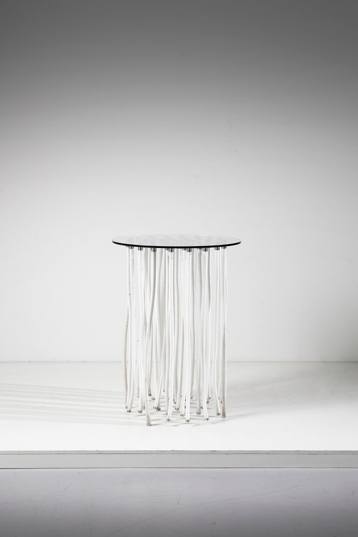 FABIO NOVEMBRE ORG coffee table for Cappellini.: ORG coffee table for Cappellini. 2001. Steel, rope and glass.. Cm 80,00 x 73,00 x 80,00.