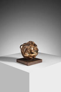 ARNALDO POMODORO Sfera.: POMODORO ARNALDO (n. 1926) Sfera. 1996. Bronze sculpture. Cm 12,00 x 12,00 x 12,00. 6/9. Edition, signature and year engraved at the base. Artist's authenticity certificate on photo. Total edition: 9