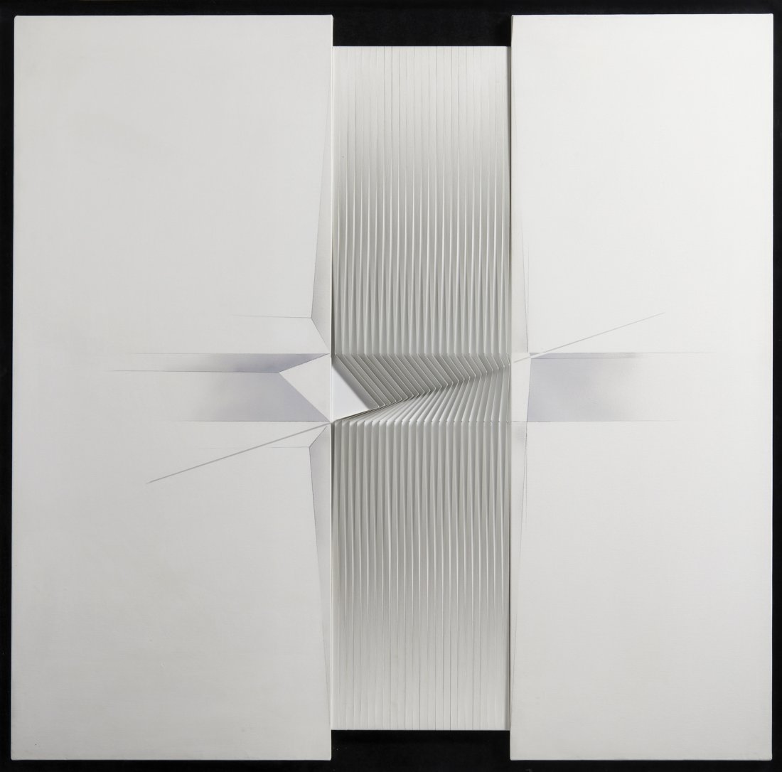 ALBERTO BIASI (n.1937). Assimmetria in bianco.: ALBERTO BIASI (n.1937). Assimmetria in bianco. Mix media on board. At the back signature, title and year. Artist's authenticity certificate on photo. 2002. 98.5x100 cm.