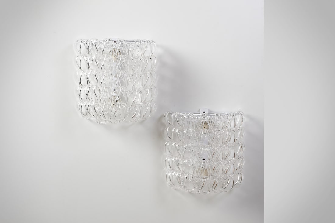 ANGELO MANGIAROTTI Pair of wall lamps from the Giogali series for Vistosi, Treviso. (1 of 5)