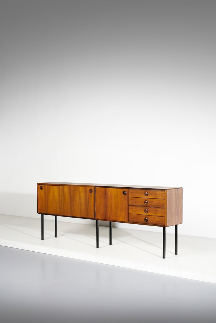 MANIFATTURA DANESE Sideboard with cabinets and drawers. (1 of 6)