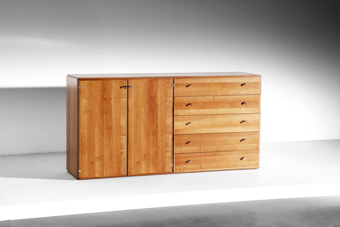 AFRA (1937-2011) & TOBIA (n. 1935) SCARPA Sideboard with two doors and drawers for Stildomus, Italy.: Sideboard with two doors and drawers for Stildomus, Italy. 1966. walnut wood and metal.. Cm 161,00 x 83,00 x 46,00.