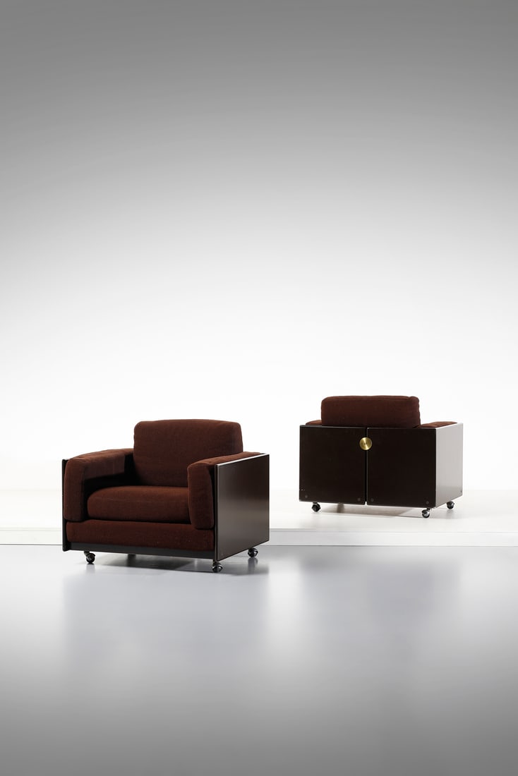 STUDIO GAVINA Pair of armchairs for Simon, San Lazzaro di Savena. (1 of 5)